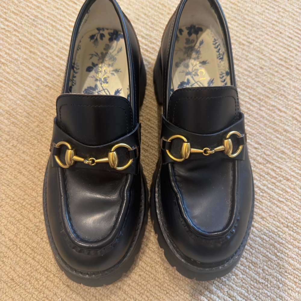 Gucci Black Leather Horsebit Lug Sole Loafers - Picture 4 of 5